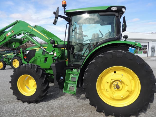 Image of John Deere 6R 120 equipment image 4