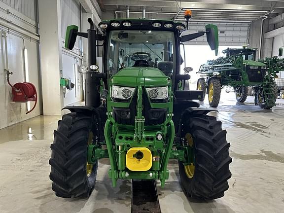 Image of John Deere 6R 120 equipment image 1