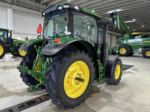 Image of John Deere 6R 120 equipment image 3