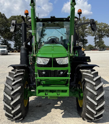 Image of John Deere 6R 130 equipment image 4