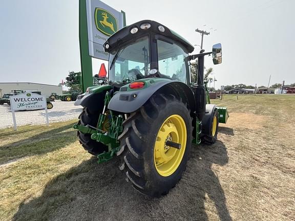 Image of John Deere 6R 130 equipment image 4