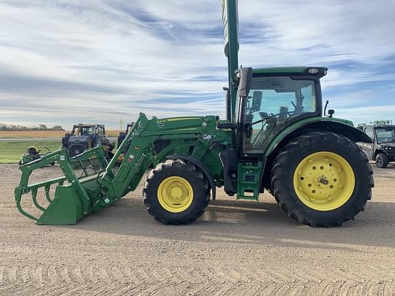 Image of John Deere 6R 130 equipment image 2