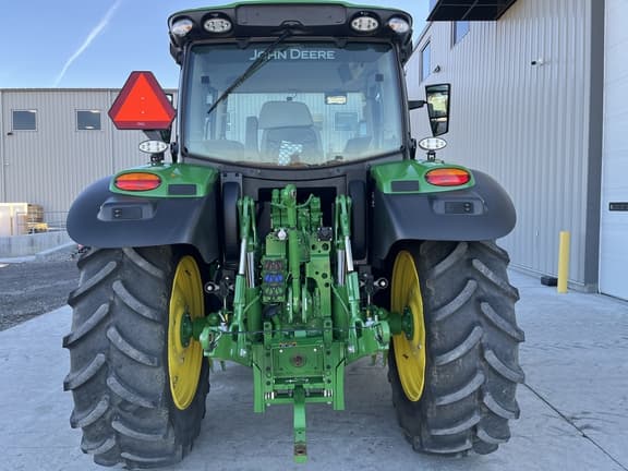 Image of John Deere 6R 130 equipment image 4