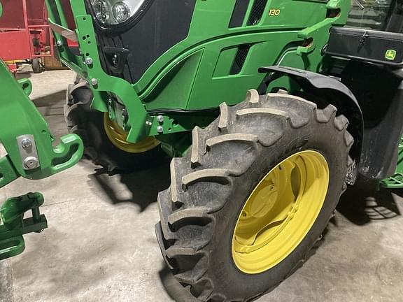 Image of John Deere 6R 130 equipment image 4