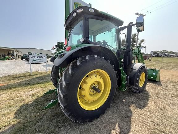 Image of John Deere 6R 130 equipment image 4