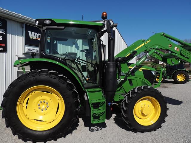 Image of John Deere 6R 130 equipment image 4