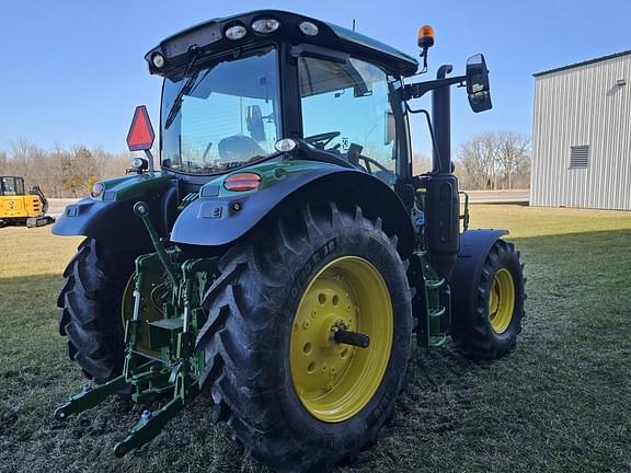 Image of John Deere 6R 130 equipment image 2