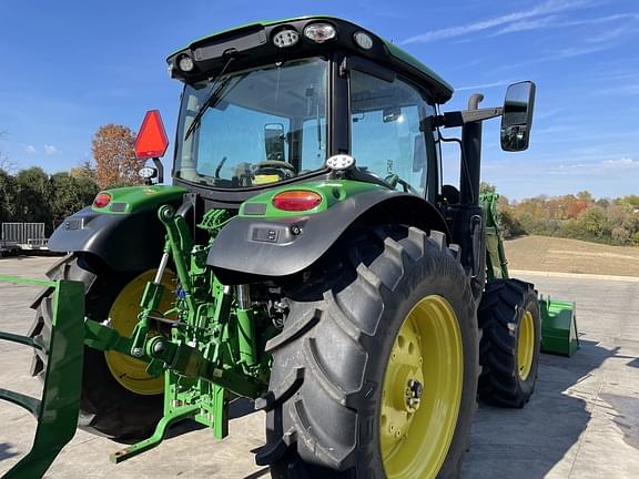 Image of John Deere 6R 130 equipment image 4