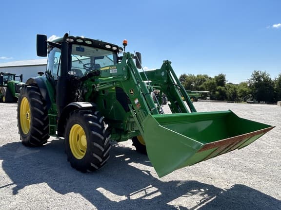 Image of John Deere 6R 130 equipment image 4