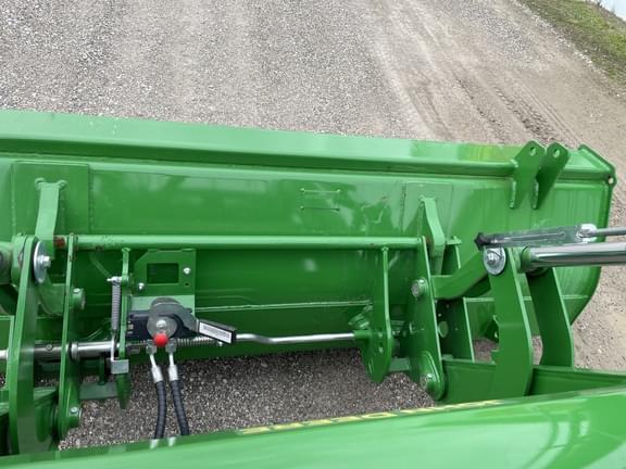 Image of John Deere 6R 130 equipment image 3