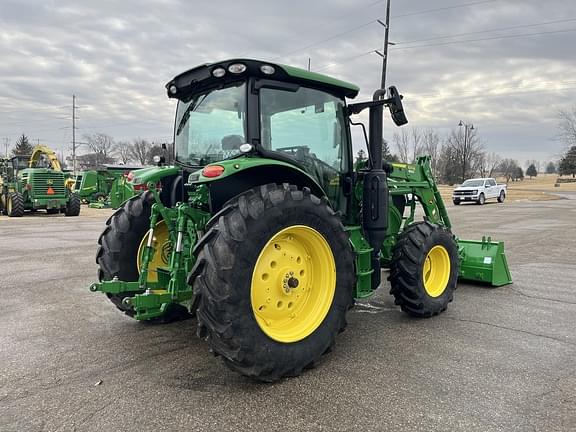 Image of John Deere 6R 130 equipment image 4