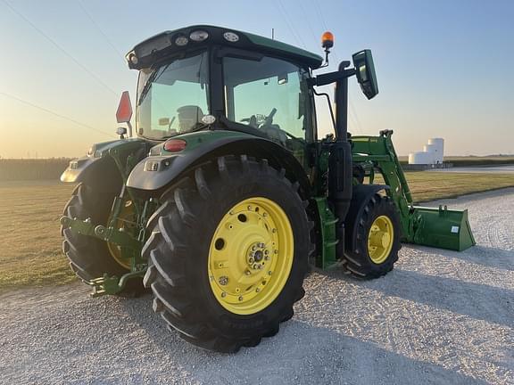 Image of John Deere 6R 130 equipment image 4