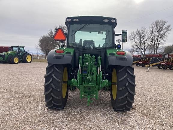 Image of John Deere 6R 140 equipment image 4