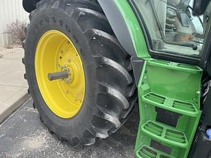 Main image John Deere 6R 140 11