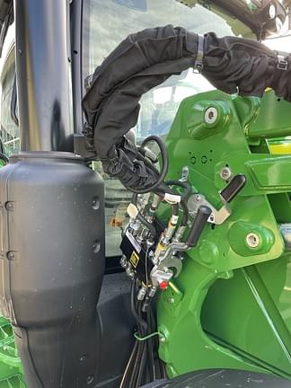 Image of John Deere 6R 140 equipment image 4