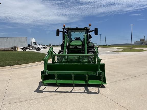 Image of John Deere 6R 140 equipment image 2