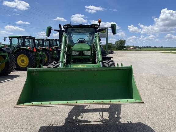 Image of John Deere 6R 140 equipment image 4