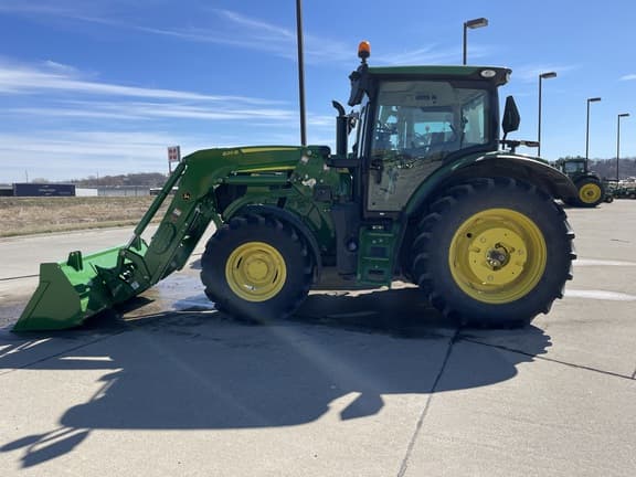 Image of John Deere 6R 140 equipment image 2