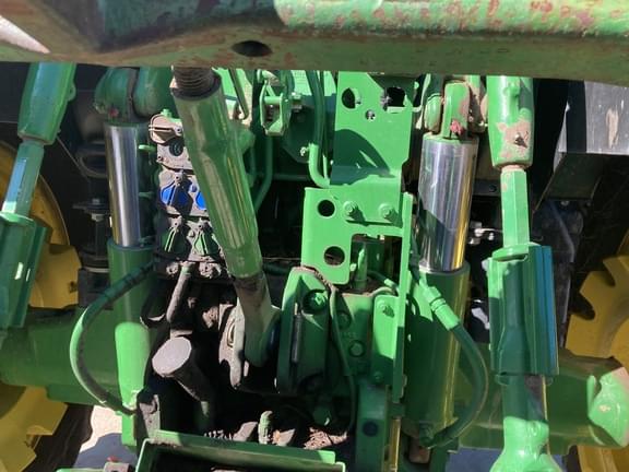 Image of John Deere 6R 145 equipment image 3