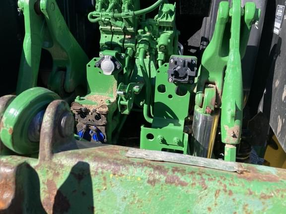 Image of John Deere 6R 145 equipment image 2