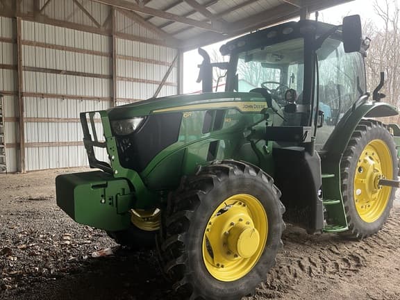 Image of John Deere 6R 145 equipment image 2