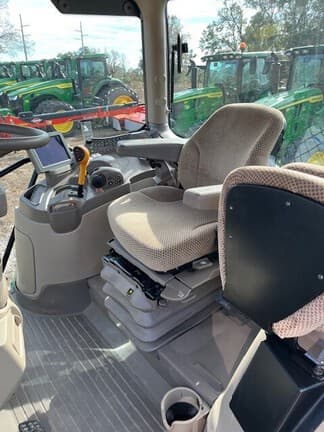Image of John Deere 6R 145 equipment image 2