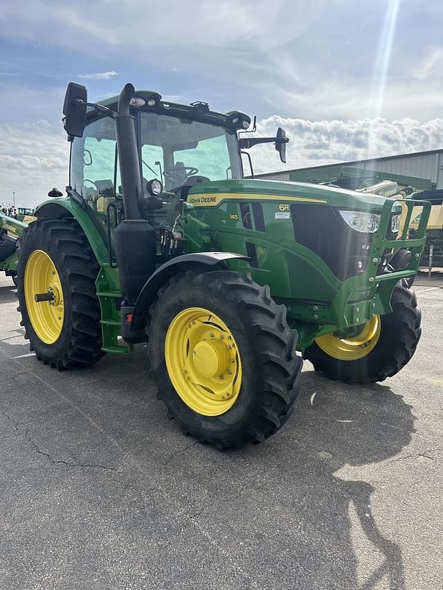 Image of John Deere 6R 145 equipment image 3