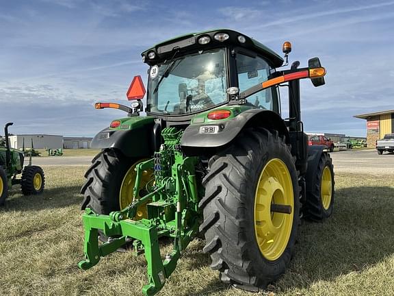 Image of John Deere 6R 145 equipment image 2