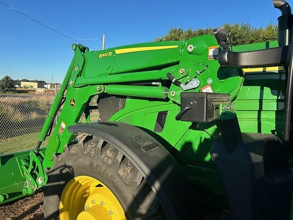 Image of John Deere 6R 145 equipment image 2