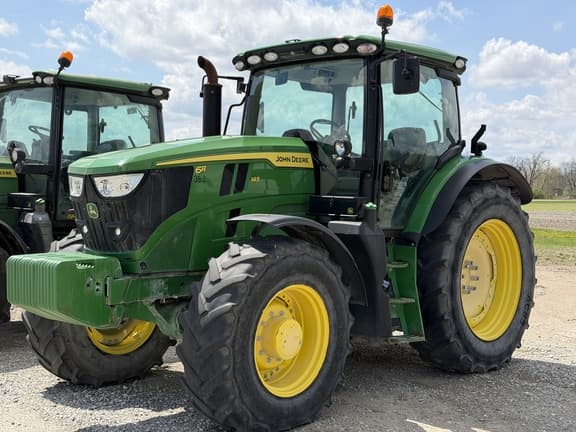 Image of John Deere 6R 145 equipment image 2