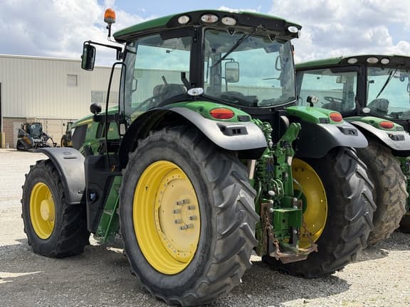 Image of John Deere 6R 145 equipment image 3