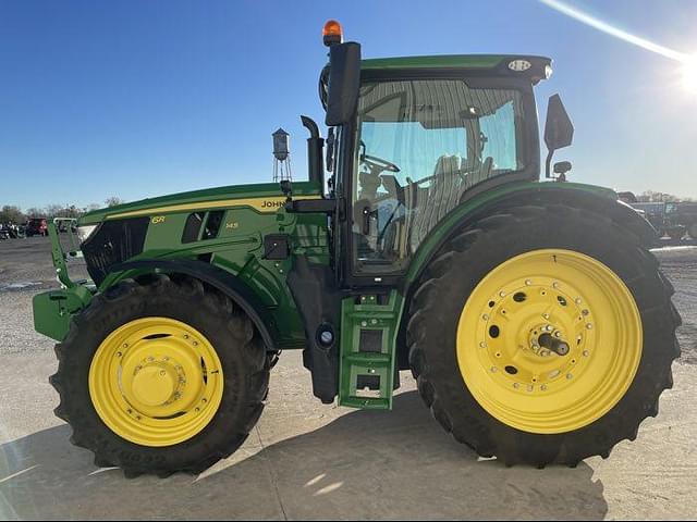 Image of John Deere 6R 145 equipment image 2