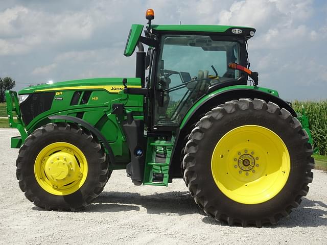 Image of John Deere 6R 145 equipment image 2