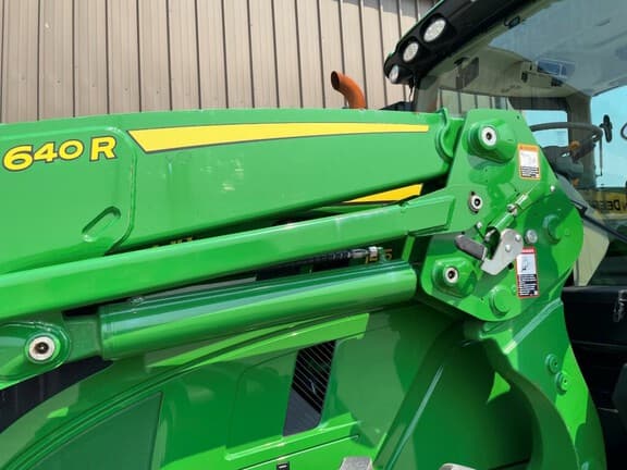 Image of John Deere 6R 145 equipment image 3