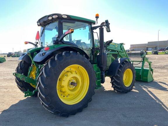 Image of John Deere 6R 155 equipment image 4