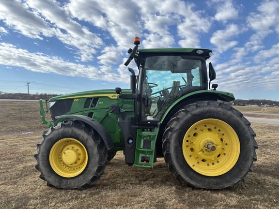 Image of John Deere 6R 155 equipment image 4