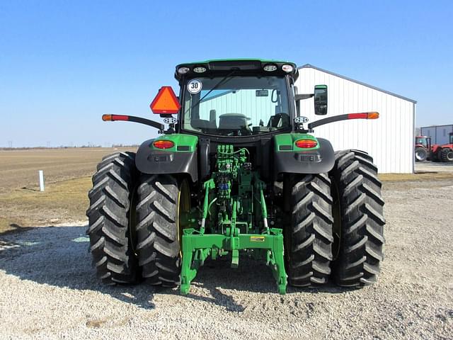 Image of John Deere 6R 155 equipment image 3