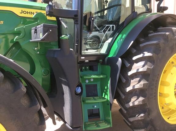 Image of John Deere 6R 155 equipment image 4