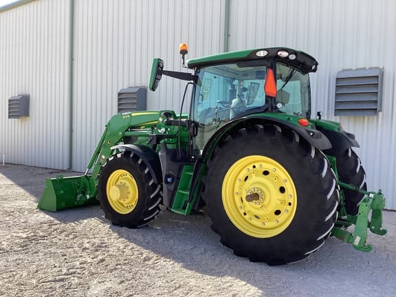 Image of John Deere 6R 155 equipment image 2