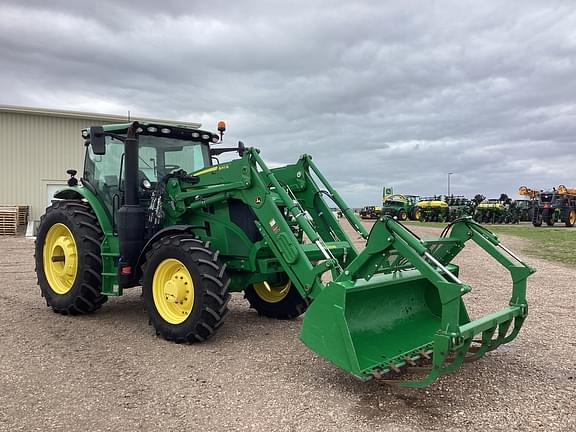 Image of John Deere 6R 155 equipment image 2