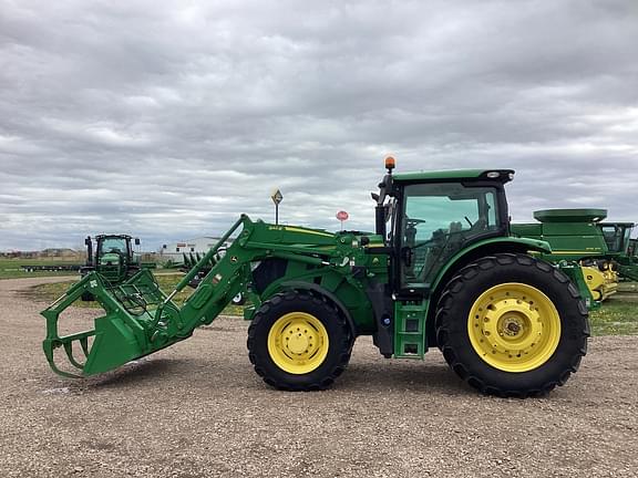 Image of John Deere 6R 155 equipment image 3