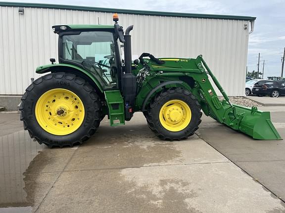 Image of John Deere 6R 155 equipment image 2