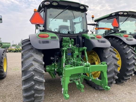 Image of John Deere 6R 155 equipment image 4