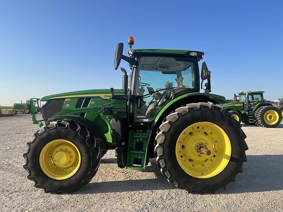 Image of John Deere 6R 155 equipment image 1