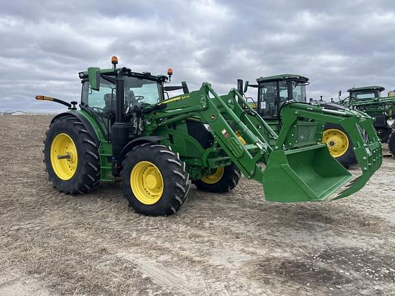 Image of John Deere 6R 155 equipment image 2