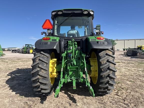 Image of John Deere 6R 155 equipment image 4
