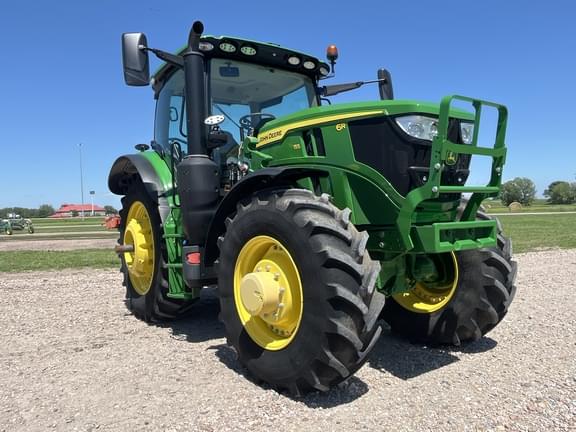 Image of John Deere 6R 155 equipment image 4