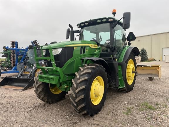 Image of John Deere 6R 155 equipment image 1