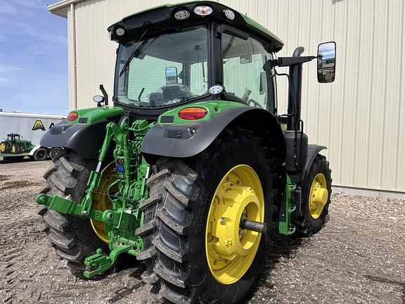 Image of John Deere 6R 155 equipment image 2