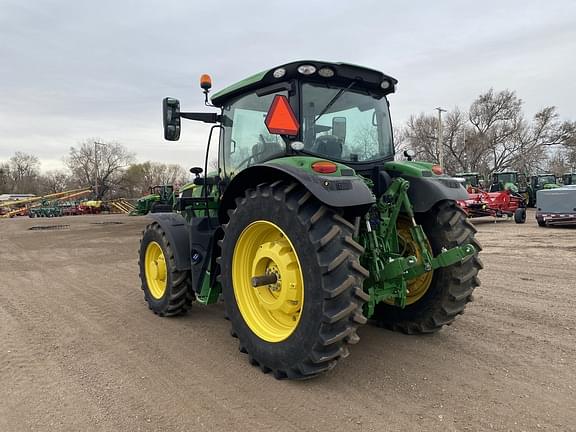 Image of John Deere 6R 155 equipment image 3